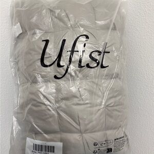UFIST - Luxury Hotel Quality Pillow - 17x27 All Season - Grey